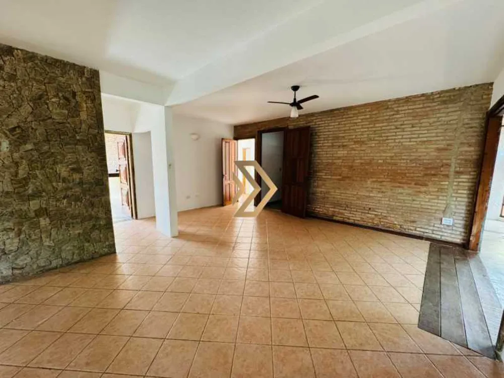 Casa, 5 quartos, 250 m² - Foto 5