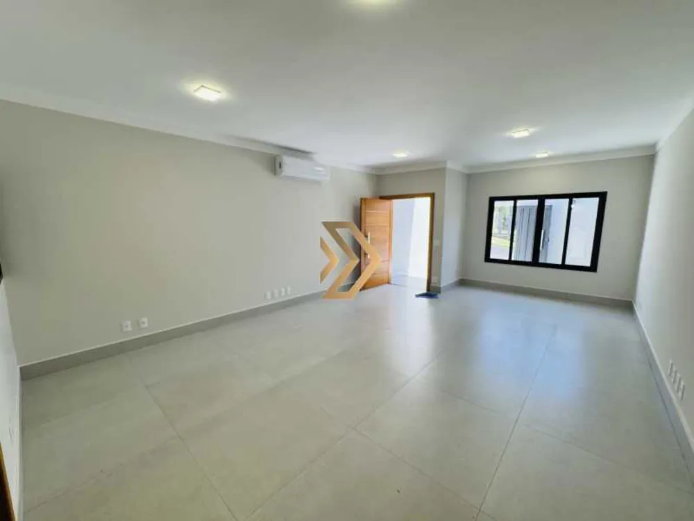 Casa, 3 quartos, 220 m² - Foto 1