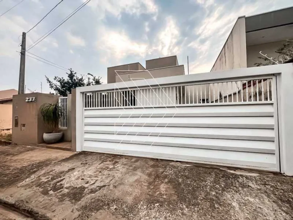 Casa, 3 quartos, 305 m² - Foto 1
