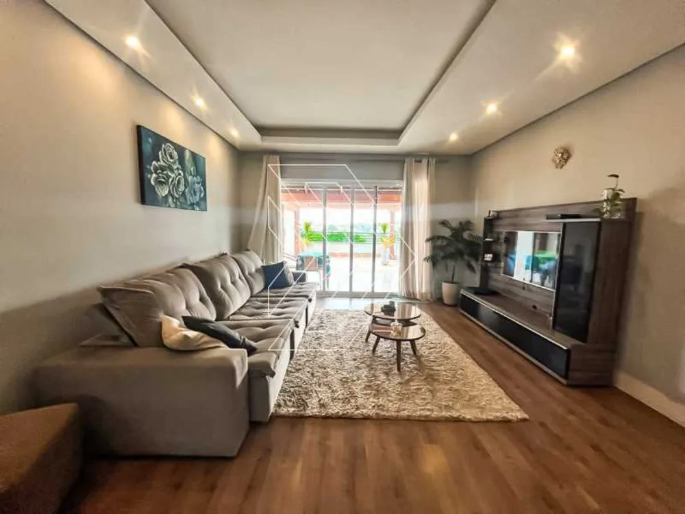 Casa, 3 quartos, 305 m² - Foto 2