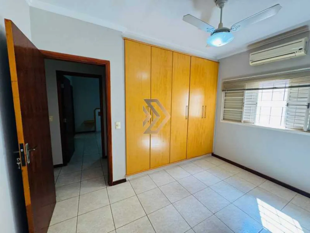 Casa, 4 quartos, 222 m² - Foto 8