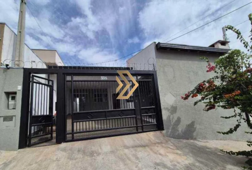 Casa, 3 quartos, 200 m² - Foto 1