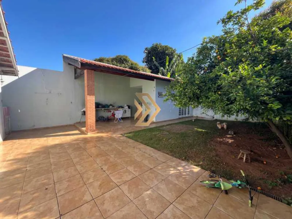 Casa, 6 quartos, 140 m² - Foto 9