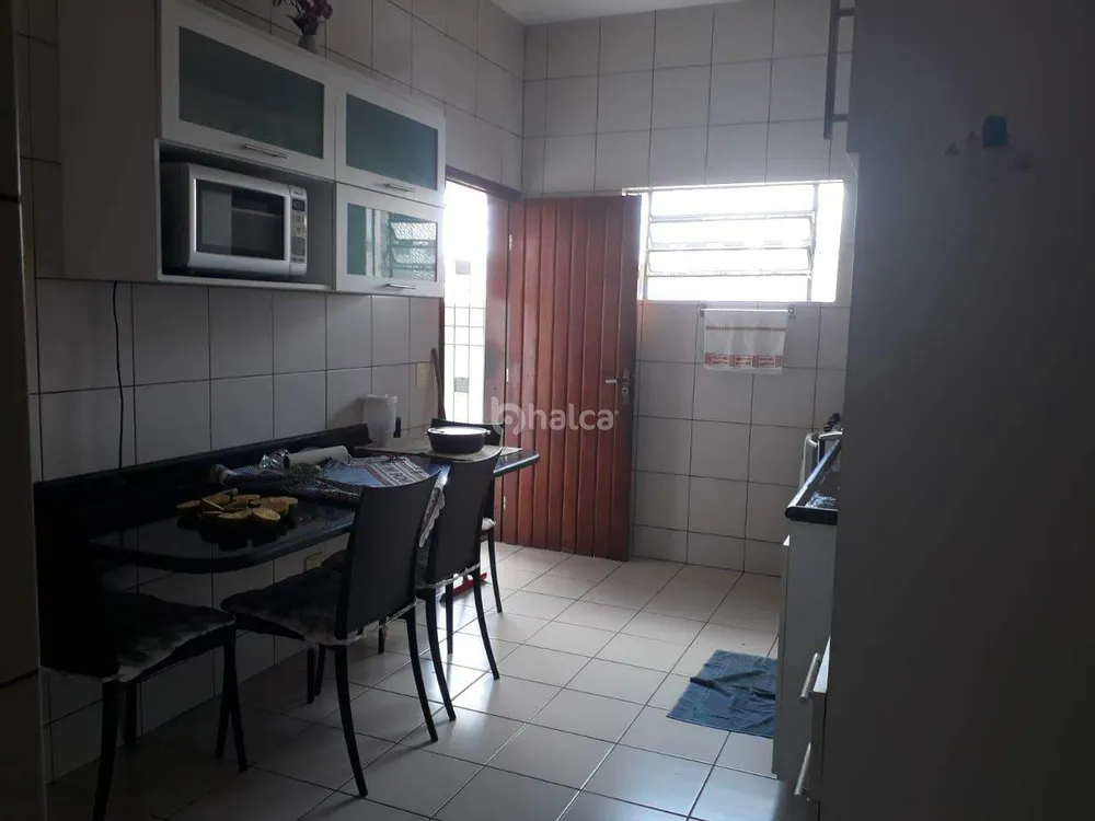 Casa, 3 quartos, 204 m² - Foto 11