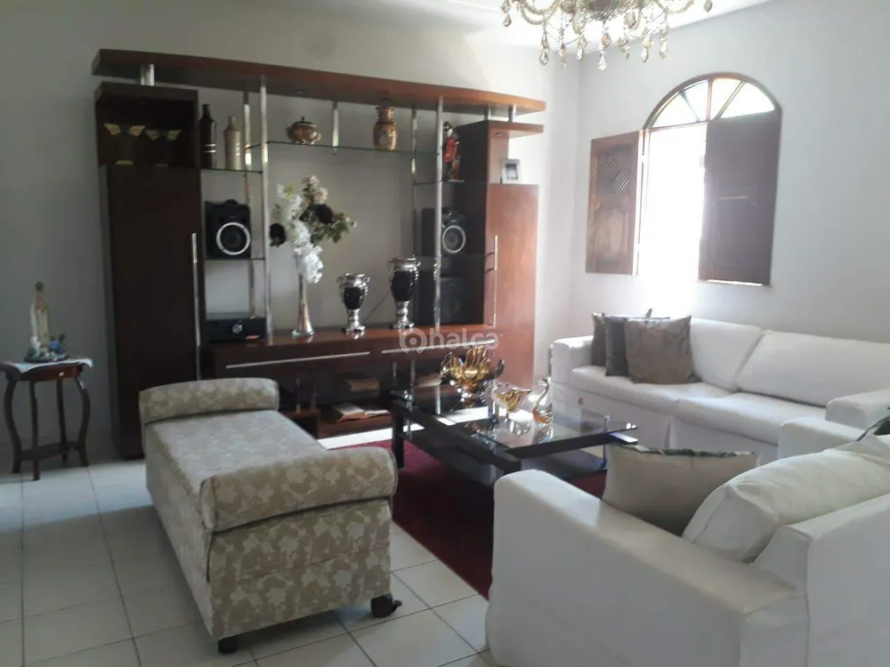 Casa, 3 quartos, 204 m² - Foto 4