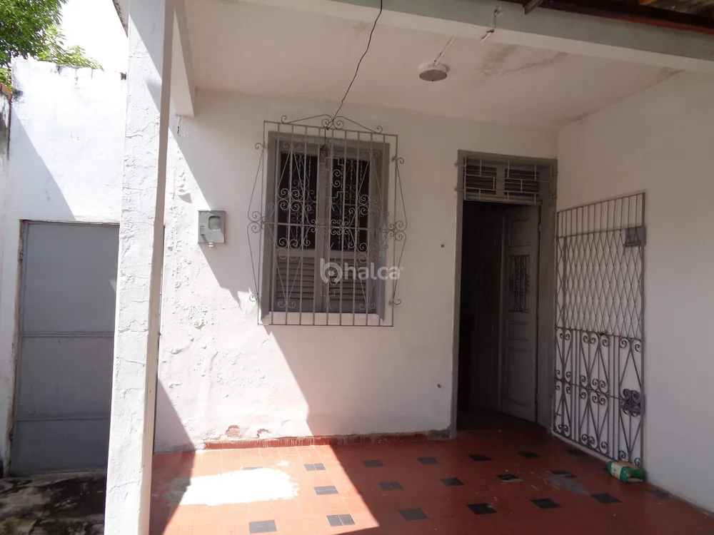Casa, 5 quartos, 128 m² - Foto 2