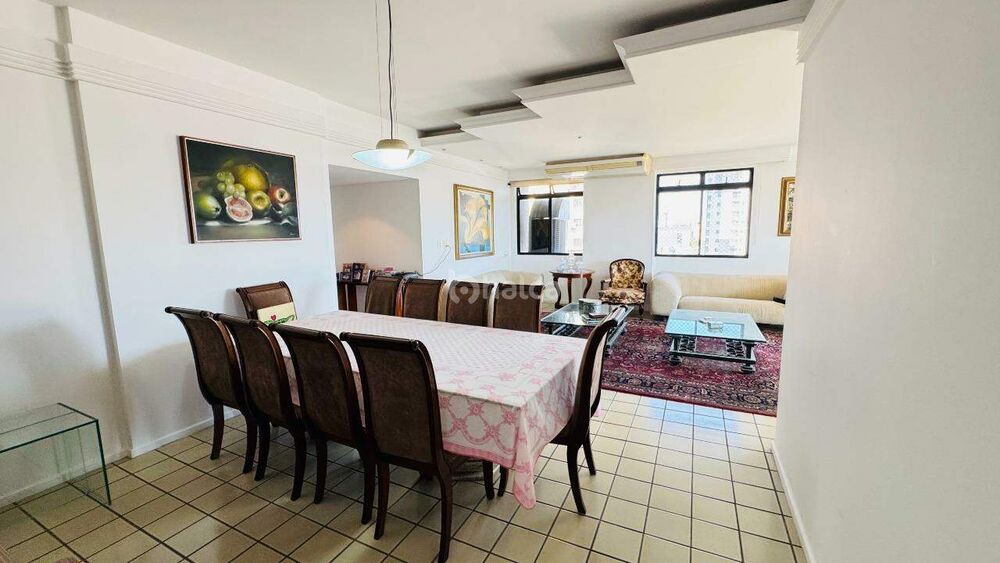 Apartamento, 3 quartos, 179 m² - Foto 2