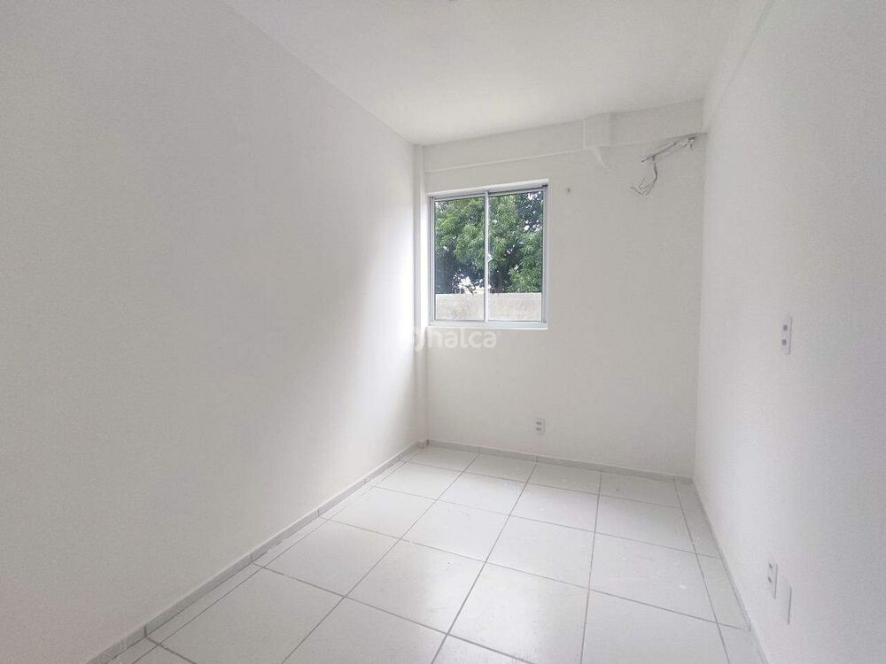 Apartamento à venda com 2 quartos, 58m² - Foto 4