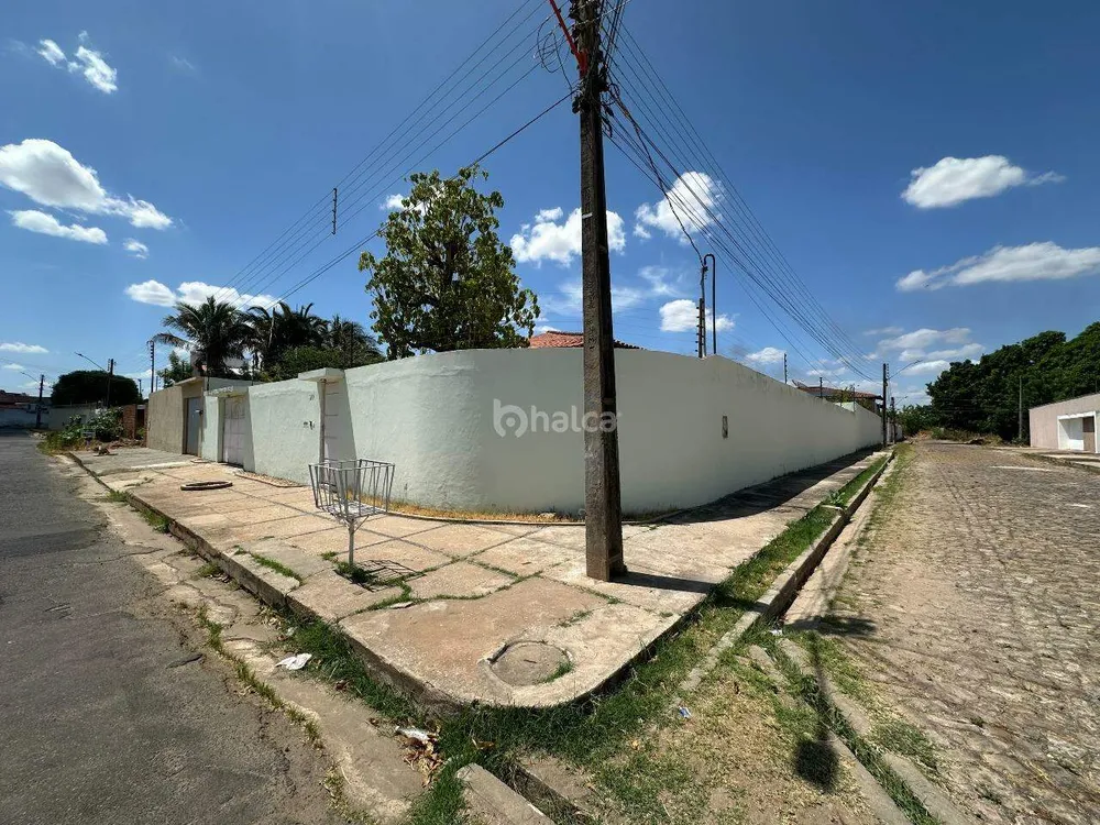Casa, 3 quartos, 200 m² - Foto 1