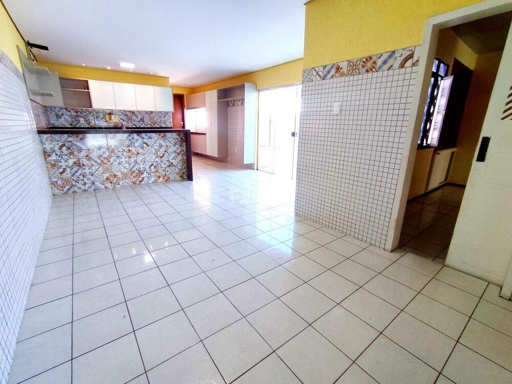 Casa para alugar com 1 quarto, 270m² - Foto 1