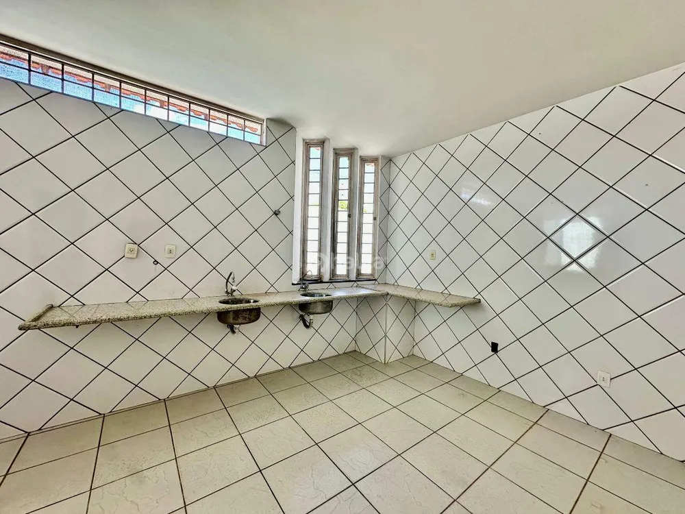 Casa, 3 quartos, 200 m² - Foto 14