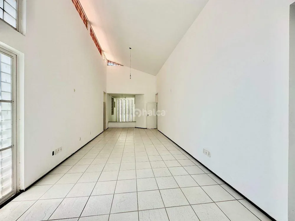 Casa, 3 quartos, 200 m² - Foto 4