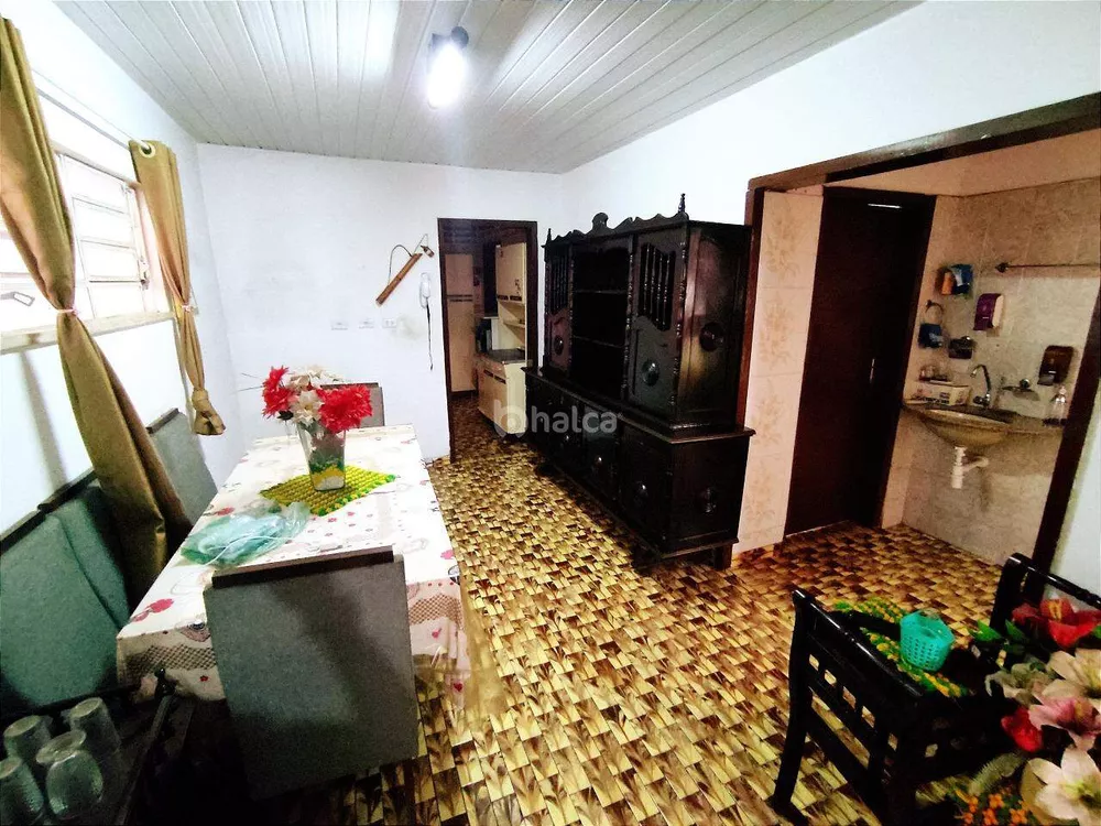 Casa à venda com 4 quartos, 134m² - Foto 4