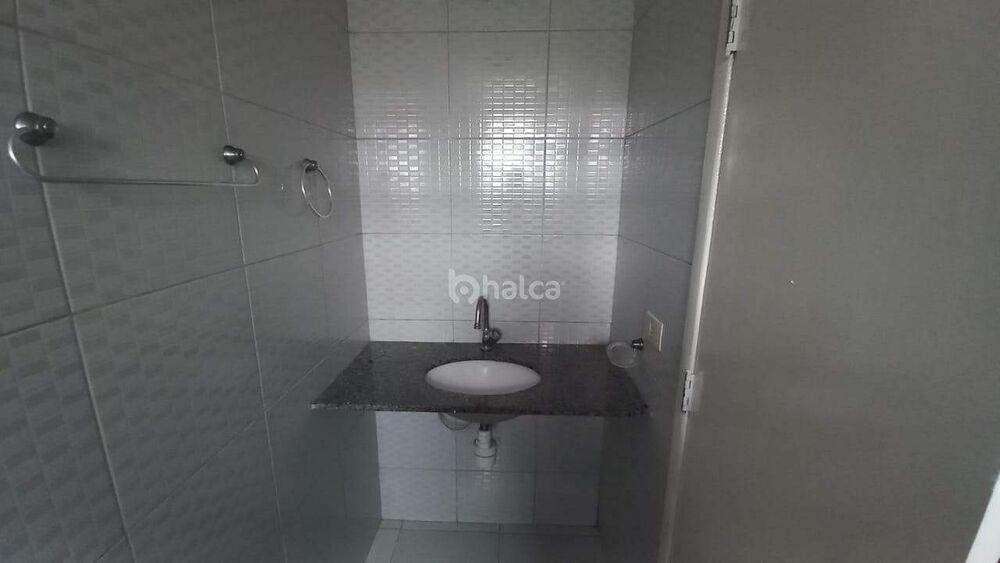 Apartamento para alugar com 2 quartos, 60m² - Foto 2