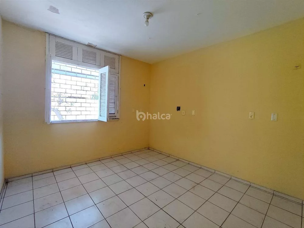 Prédio Inteiro para alugar com 3 quartos, 170m² - Foto 13