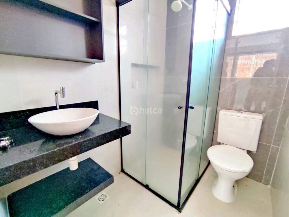 Casa para alugar com 2 quartos, 53m² - Foto 3