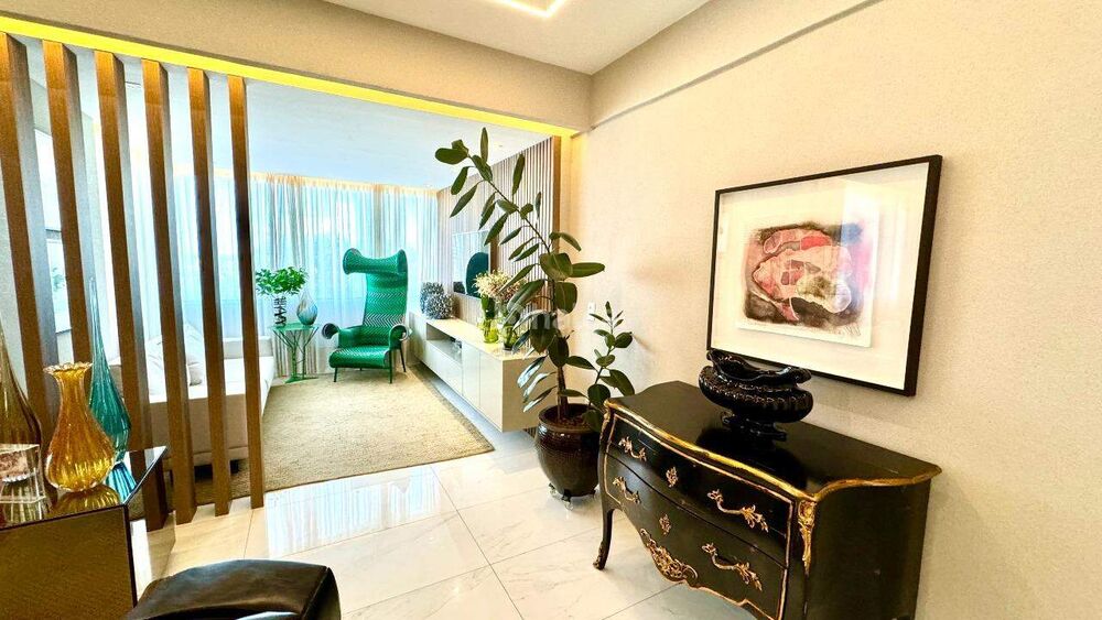 Apartamento à venda com 3 quartos, 137m² - Foto 1