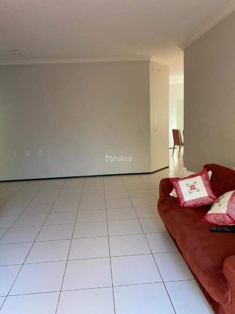 Casa à venda com 4 quartos, 246m² - Foto 4
