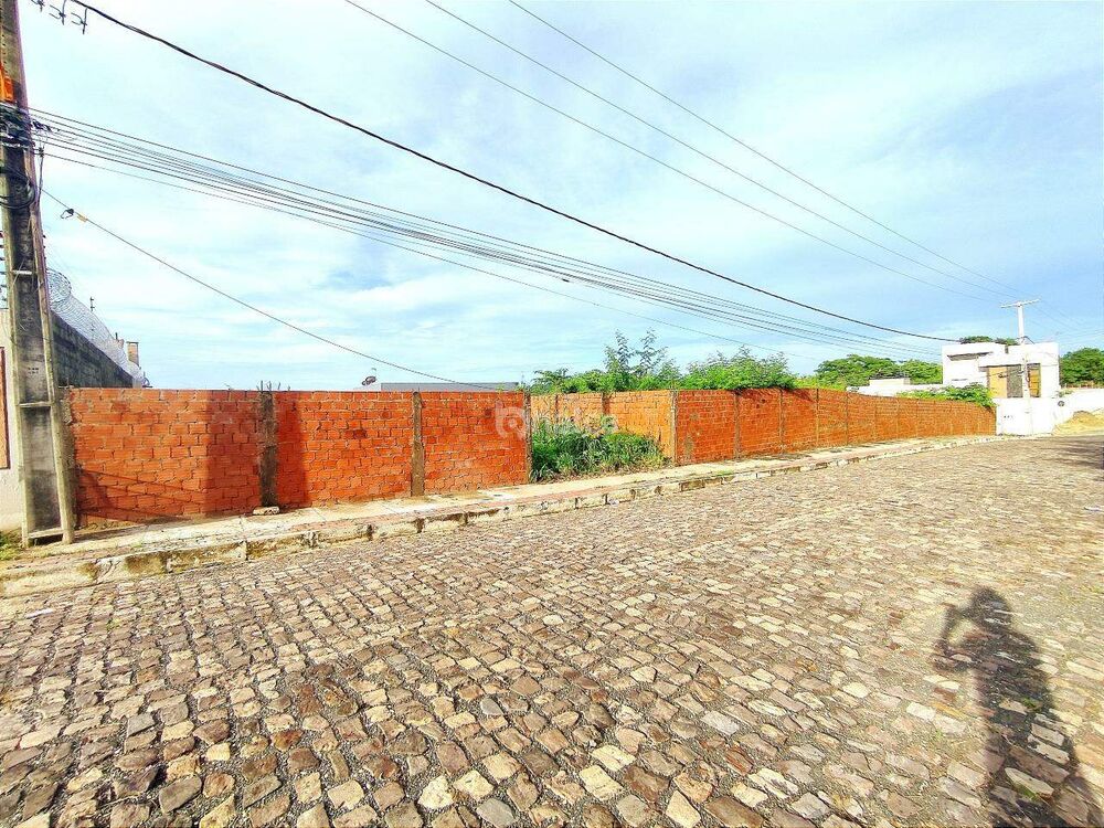 Terreno, 1389 m² - Foto 1