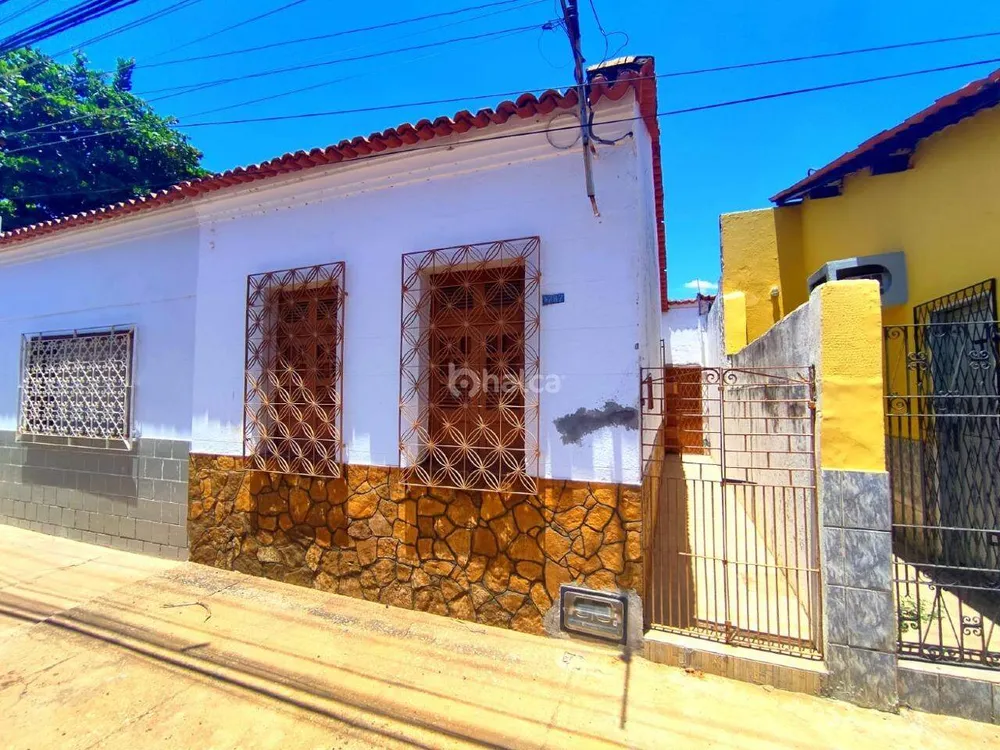 Casa, 3 quartos, 107 m² - Foto 1