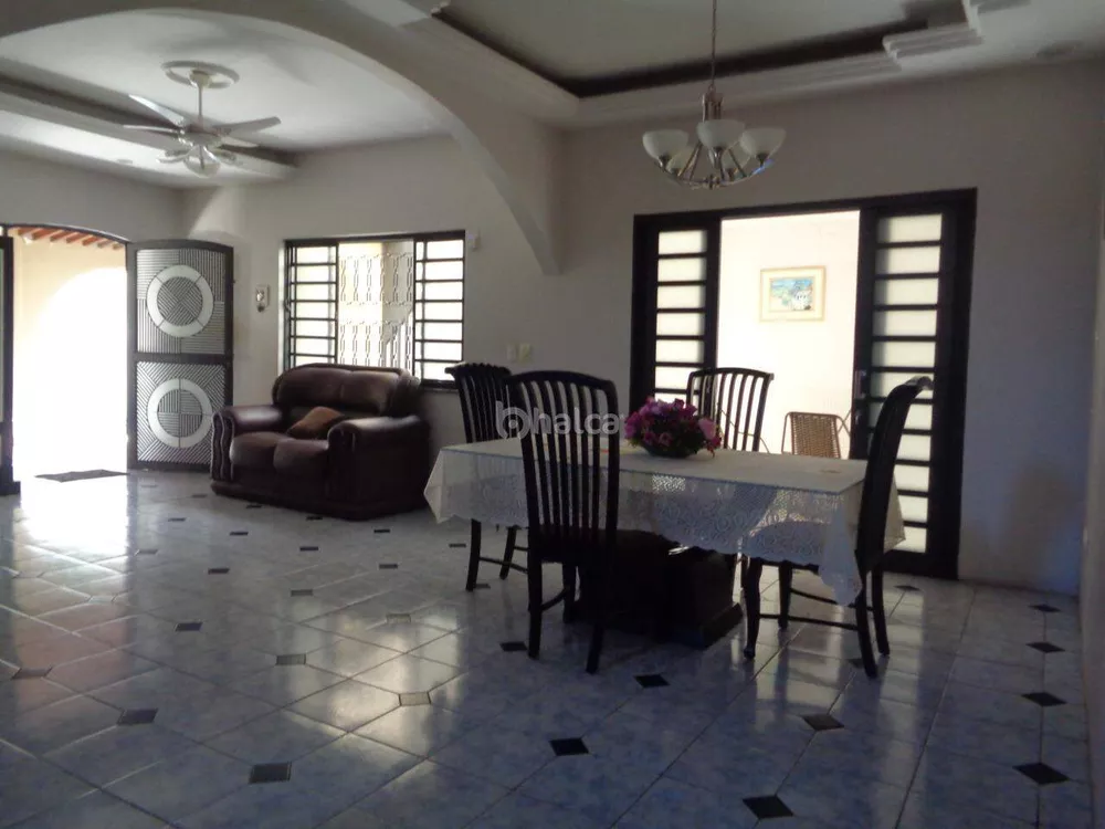 Casa, 4 quartos, 322 m² - Foto 4