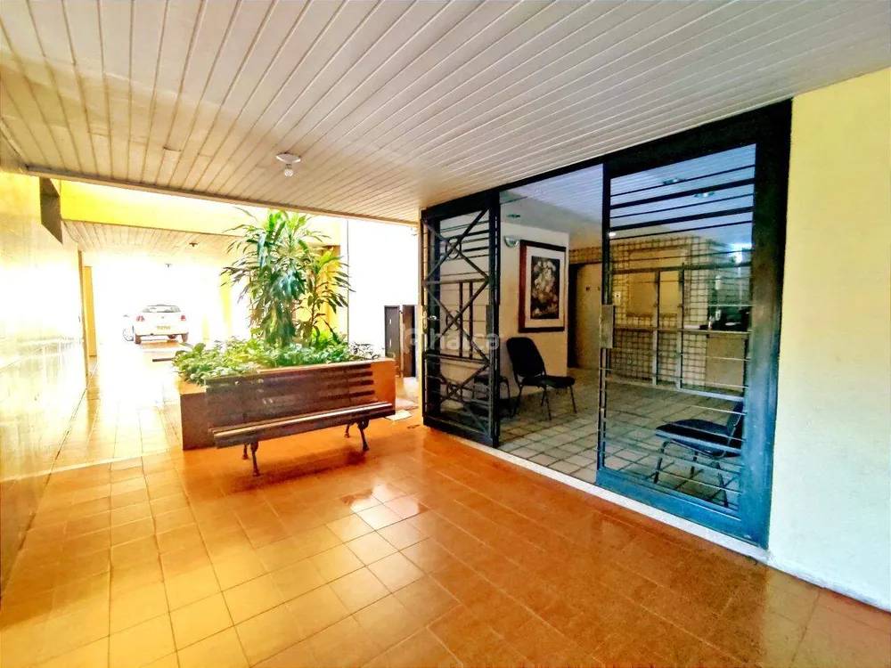 Apartamento, 3 quartos, 183 m² - Foto 2