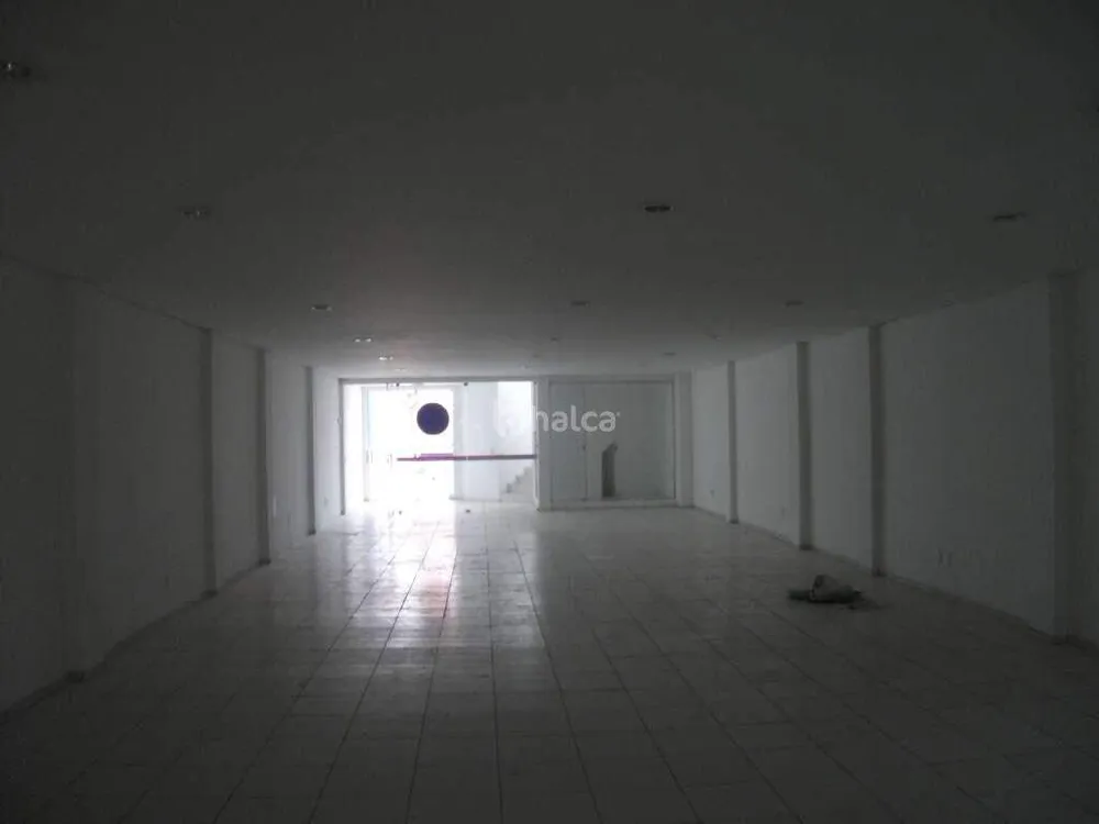 Prédio Inteiro, 688 m² - Foto 1
