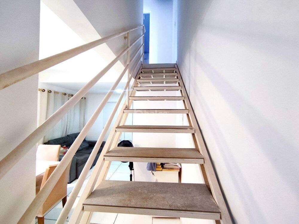 Casa de Condomínio para alugar com 2 quartos, 61m² - Foto 3