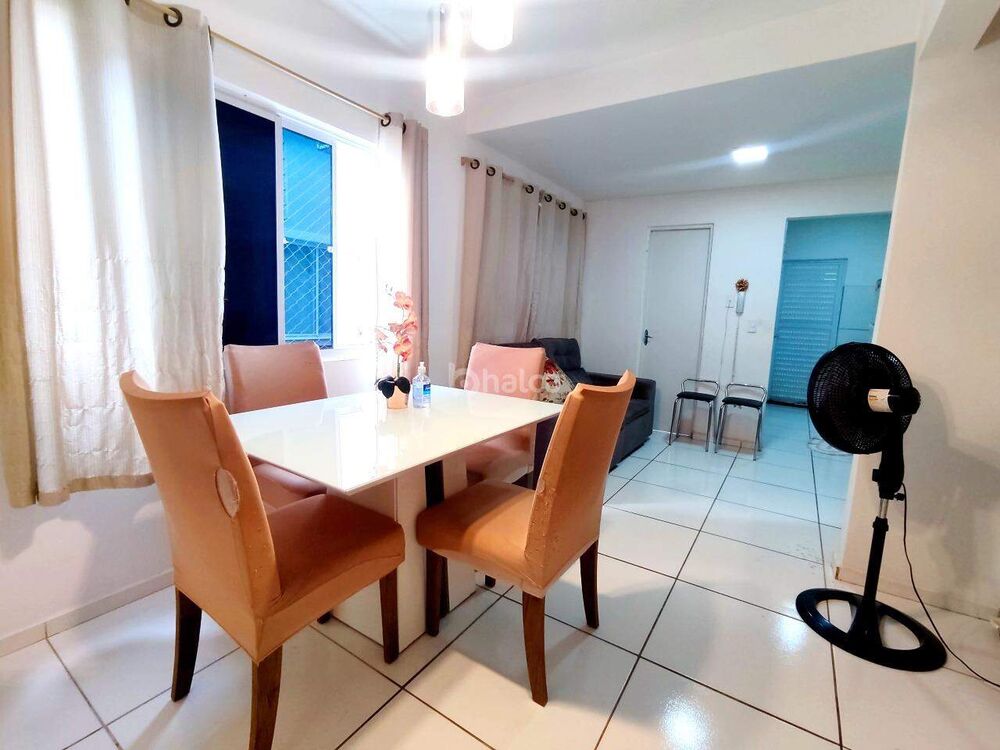 Casa de Condomínio para alugar com 2 quartos, 61m² - Foto 2