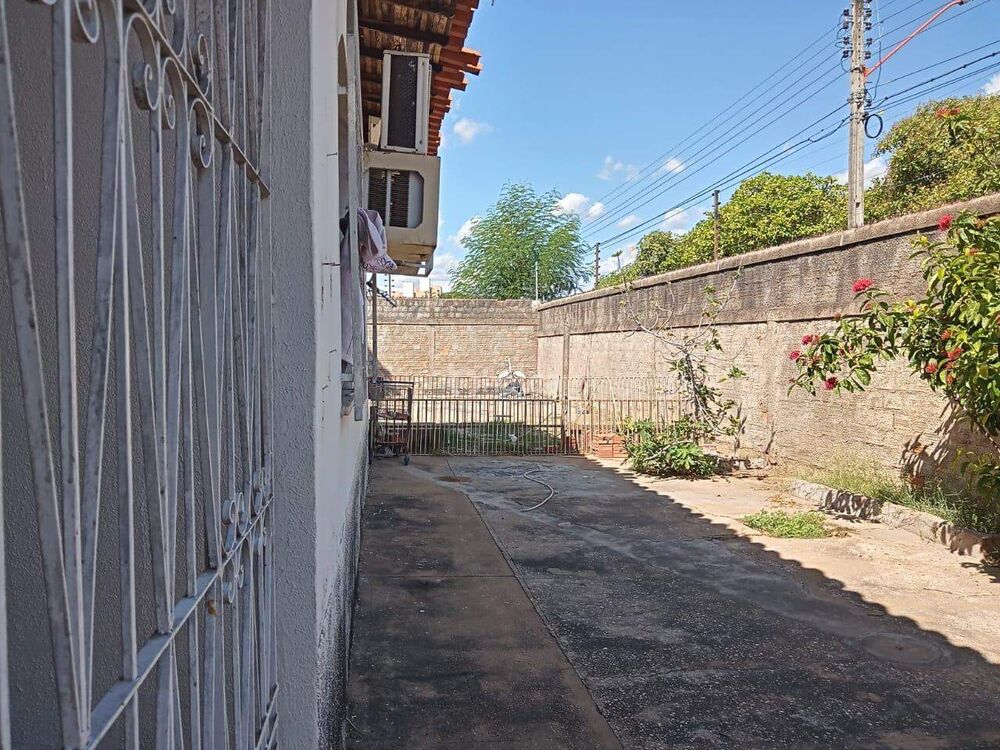 Prédio Inteiro à venda com 3 quartos, 183m² - Foto 1
