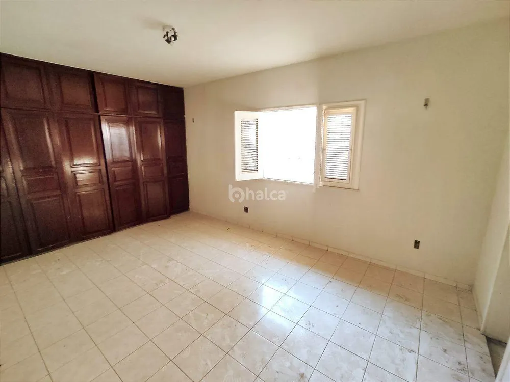 Casa, 4 quartos, 330 m² - Foto 6