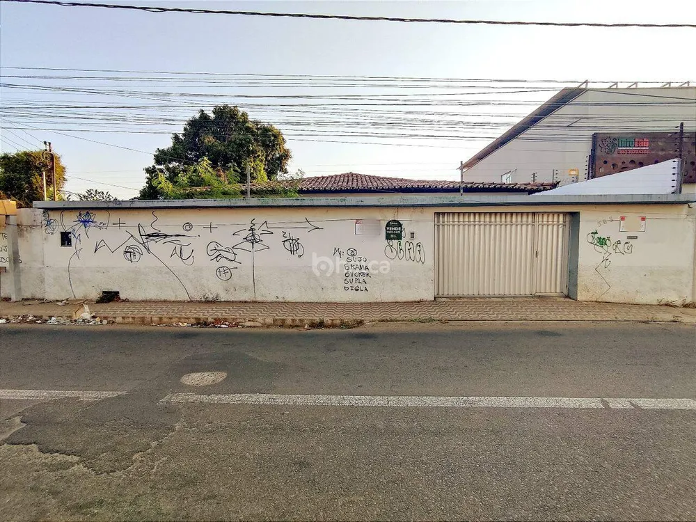 Casa, 4 quartos, 330 m² - Foto 1