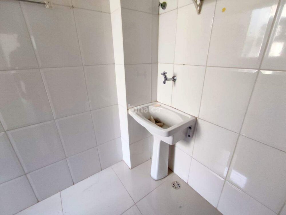 Apartamento à venda com 3 quartos, 78m² - Foto 3