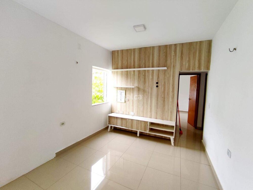Apartamento à venda com 3 quartos, 78m² - Foto 1