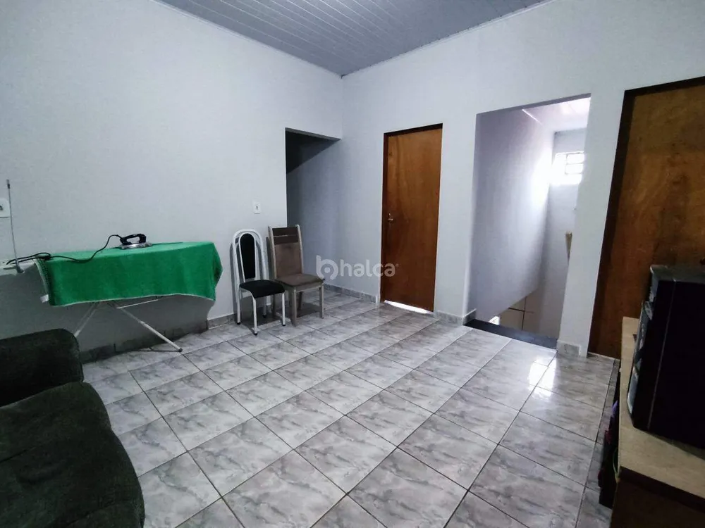 Casa, 6 quartos, 270 m² - Foto 4