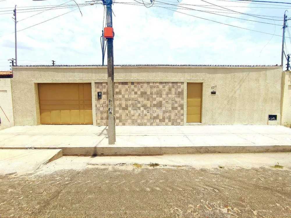 Casa, 3 quartos, 203 m² - Foto 1