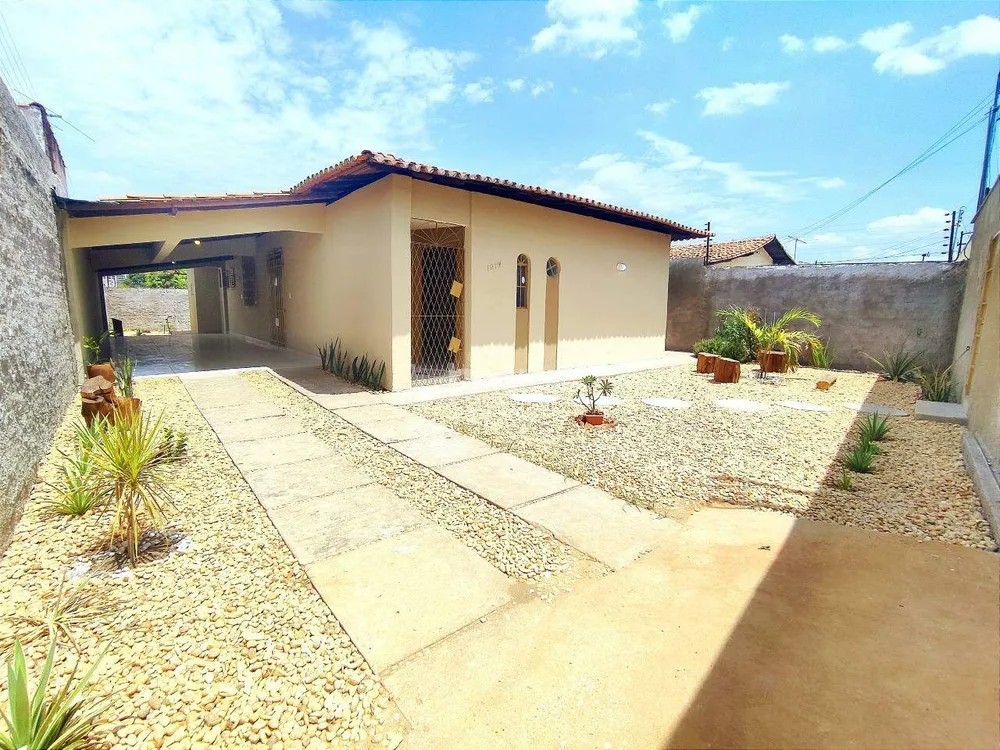 Casa, 3 quartos, 203 m² - Foto 2