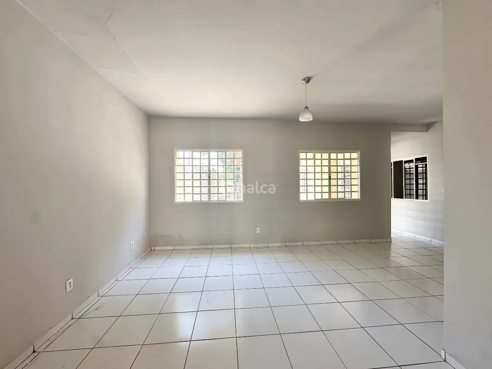 Casa, 4 quartos, 196 m² - Foto 3