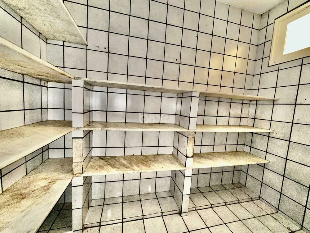 Casa, 5 quartos, 318 m² - Foto 2