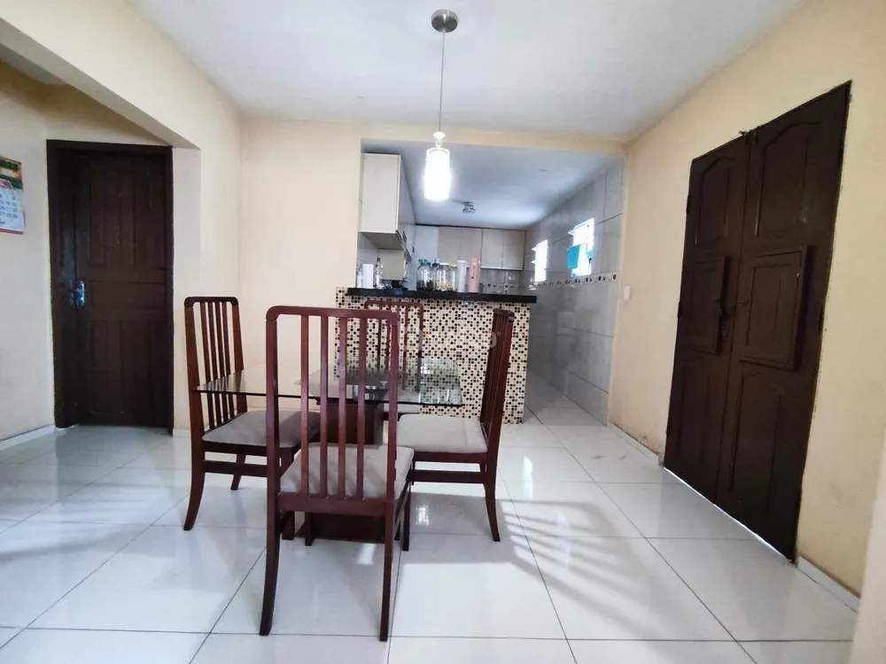 Casa, 3 quartos, 270 m² - Foto 4