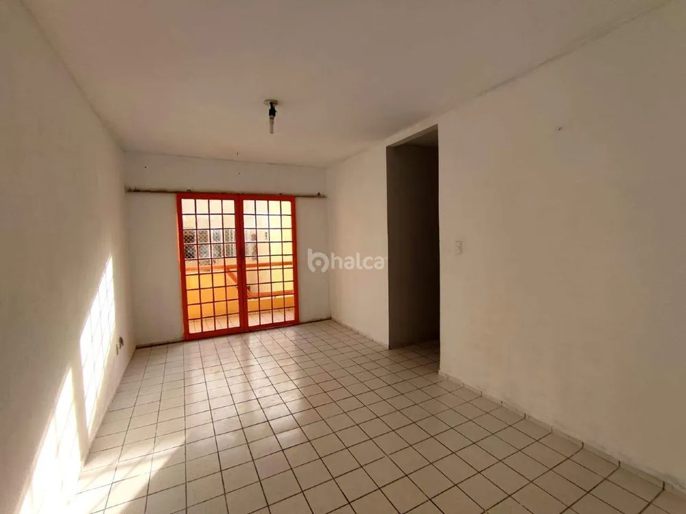 Apartamento, 3 quartos, 72 m² - Foto 2