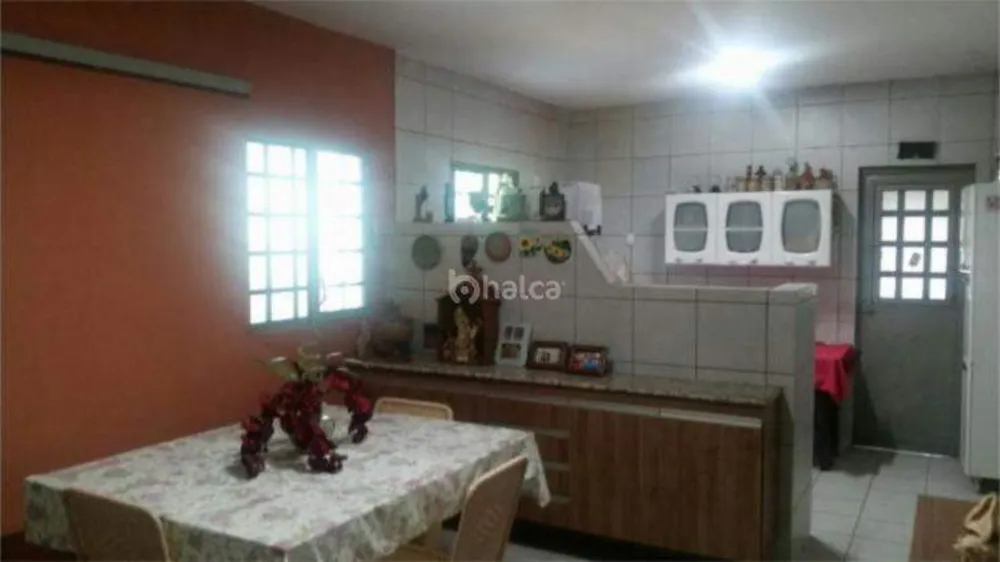 Casa, 3 quartos, 156 m² - Foto 3