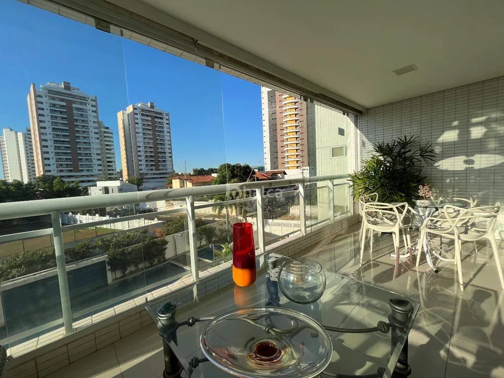 Apartamento, 3 quartos, 184 m² - Foto 1