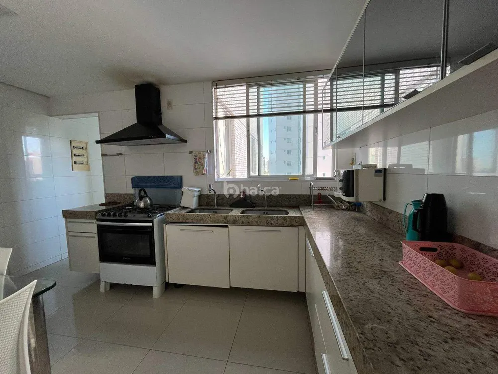 Apartamento, 3 quartos, 184 m² - Foto 3