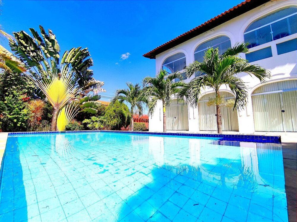 Casa à venda com 5 quartos, 695m² - Foto 1
