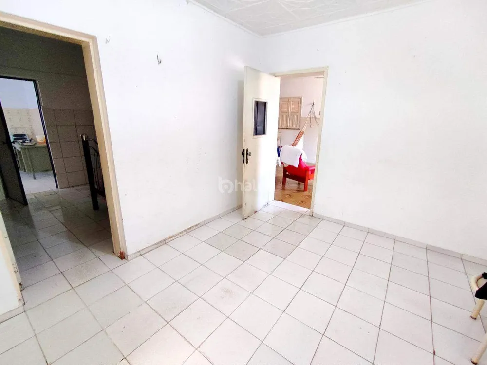 Casa, 1 quarto, 180 m² - Foto 3