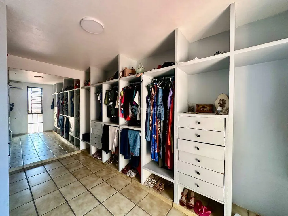 Casa, 5 quartos, 229 m² - Foto 10
