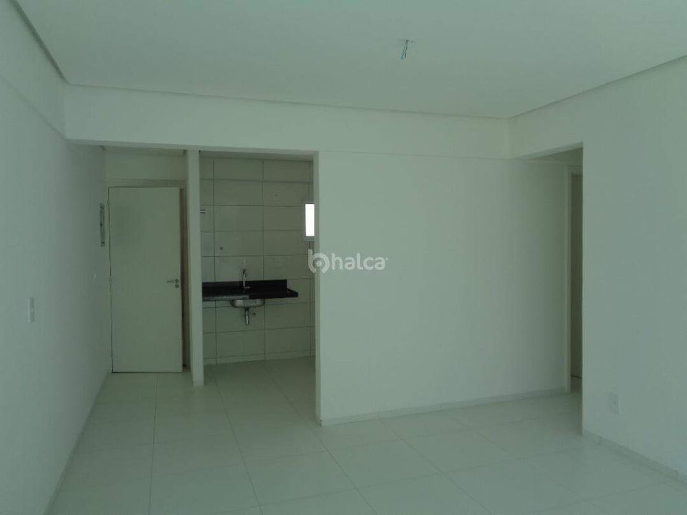 Apartamento à venda com 2 quartos, 71m² - Foto 3