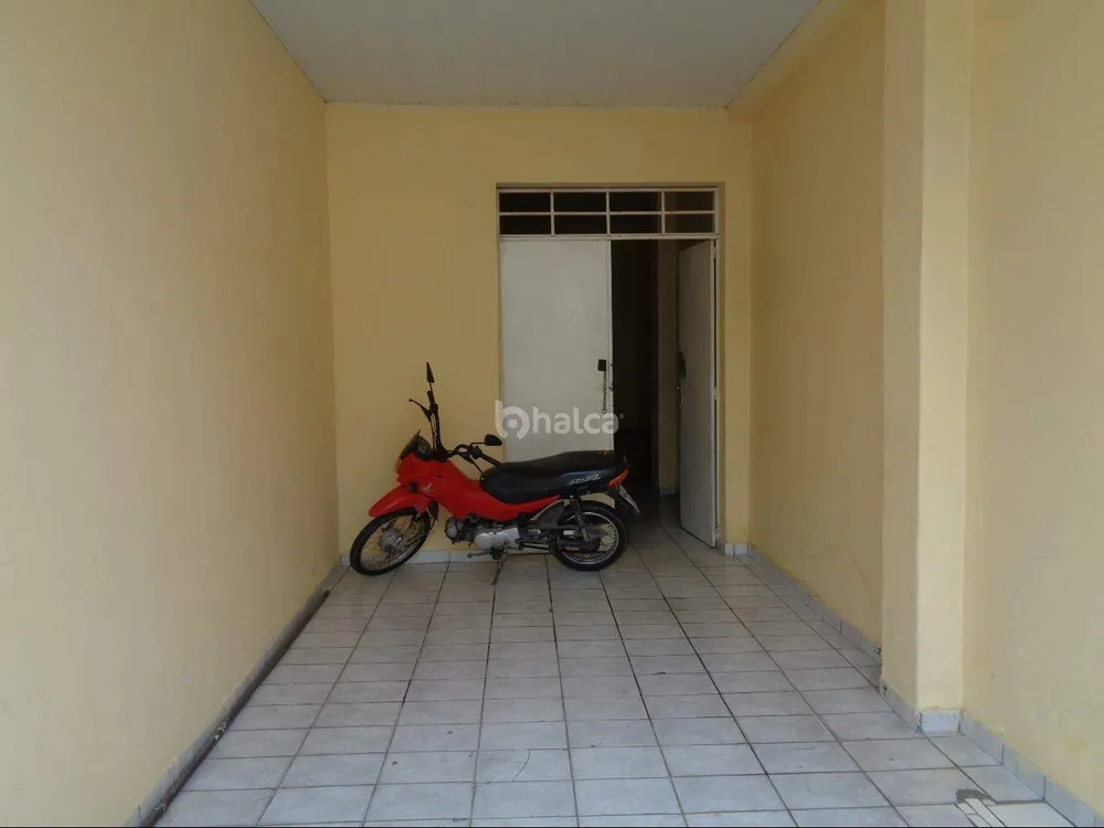 Casa, 4 quartos, 254 m² - Foto 2