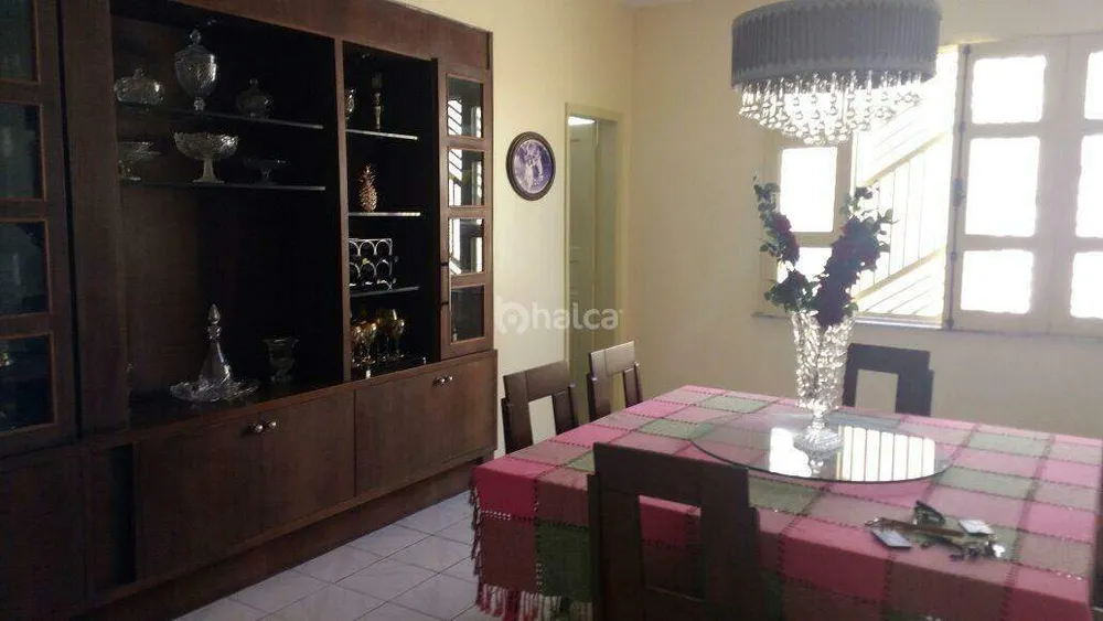 Casa, 3 quartos, 200 m² - Foto 3